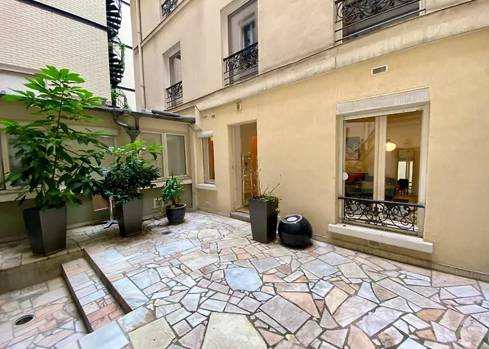 Appartement Tres Calme Sur Cour - Cardinet